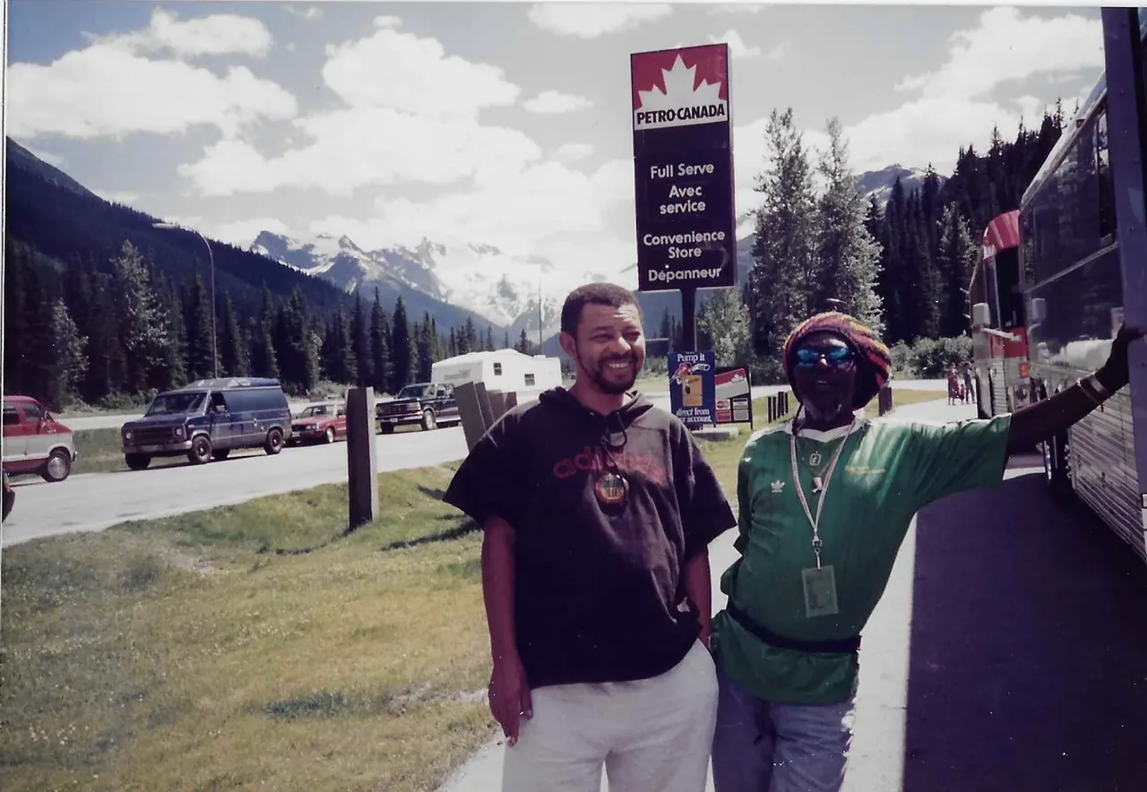 Mallory Williams and Sticky Thompson, Canada. 102 Mallory Williams and Sticky Thompson, Brazil. Life Journey, Rastaman Passing By.